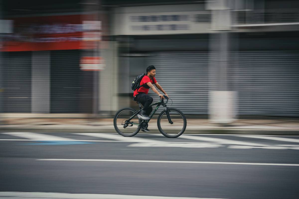 Why an eBike City Ride Is the Ultimate Urban Adventure (+How to Nail It!)